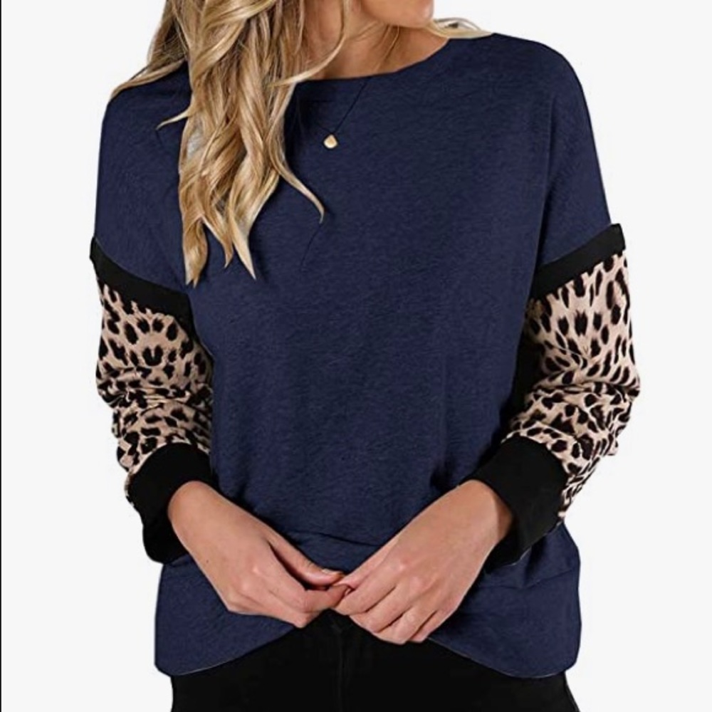 Leopard print sweatshirt